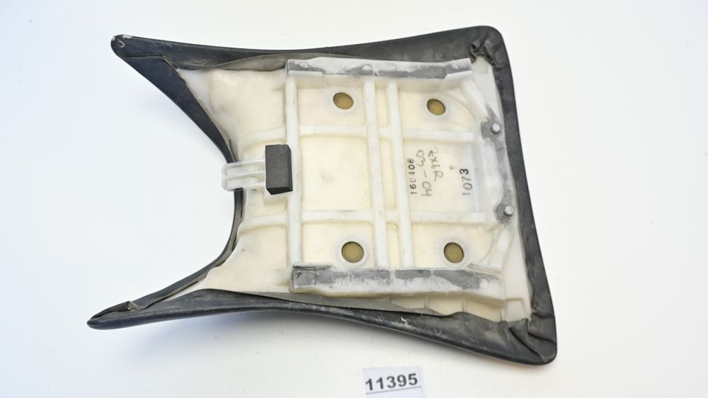 に　2 Scaun Fata Pilot Sa Sezut Kawasaki ZX6R 2003 - 2004 Ghiroda • OLX.ro