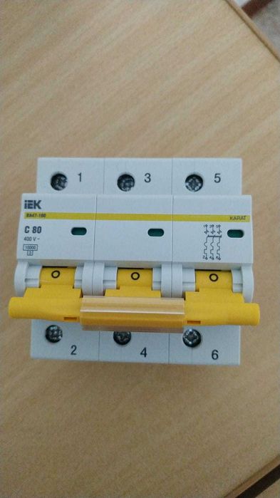 Продается Автоматический выключатель