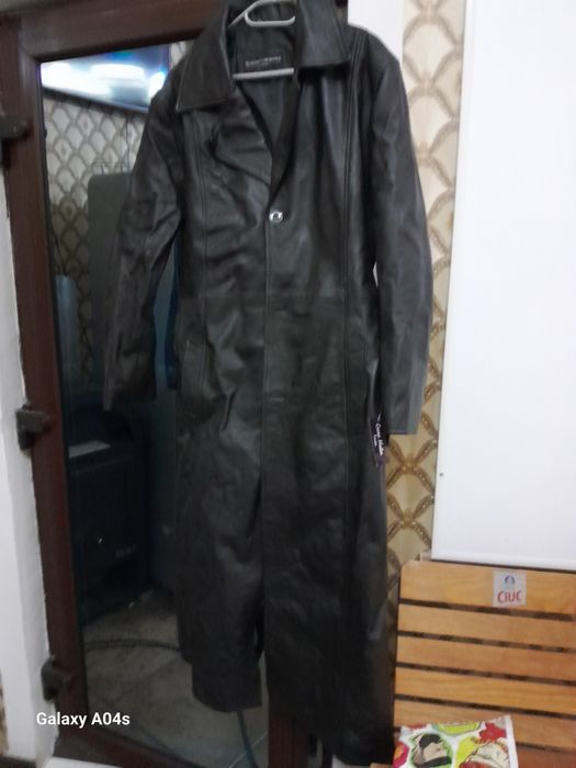 Haina piele lunga barbateasca