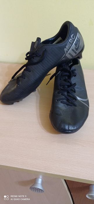 Бутонки Nike - оригинални!!!