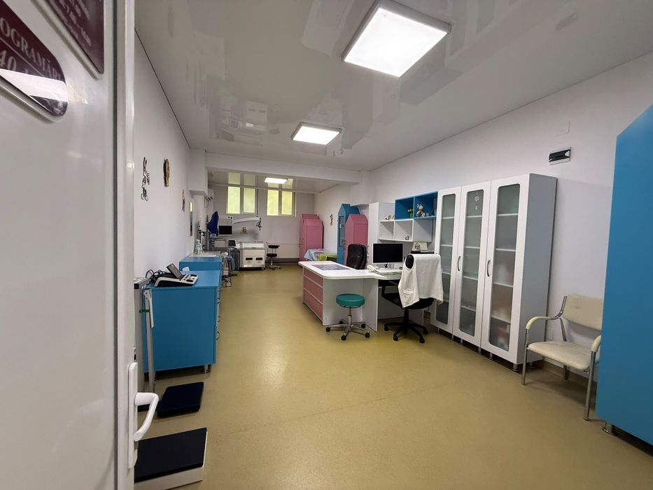 Inchiriez spatiu comercial in centrul Craiovei