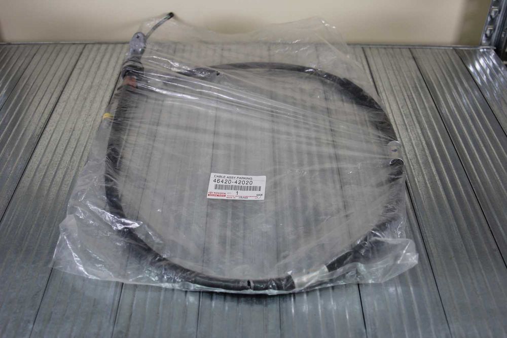 Оригинално жило ръчна спирачка Rav4 94-00г.