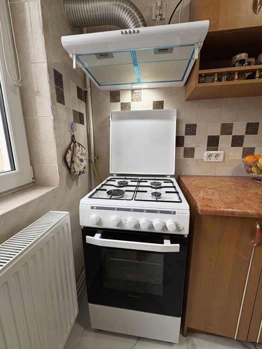 Vând mobilă de bucătărie