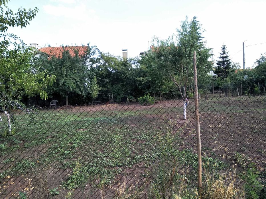 Продава се Парцел в Бургас, Зорница - 1957 кв.м за 106 €/кв.м - Снимка #1