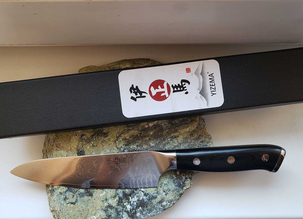 Cutit bucatarie otel japonez damasc VG10 - vanatoare, pescuit, camping