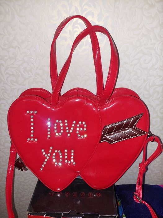 Сумка сердечка модная
