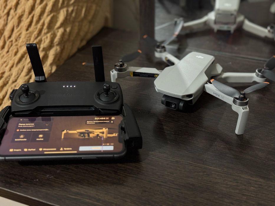DJI Mini Se дрон