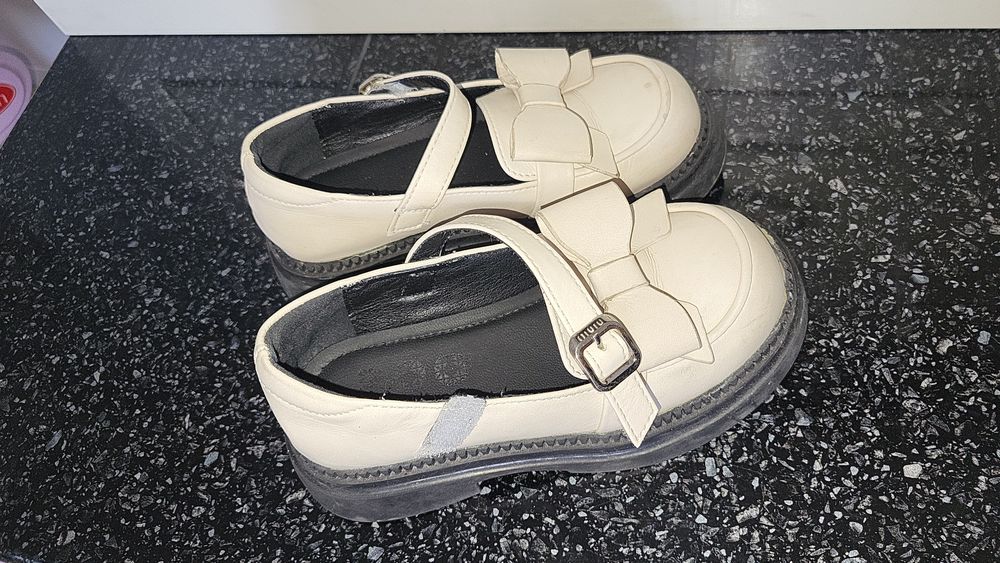 Обувь детская для школы