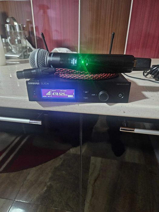 Vind microfon shure profesional slx4