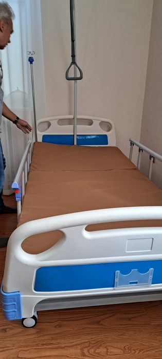 Продам медицинскую кровать