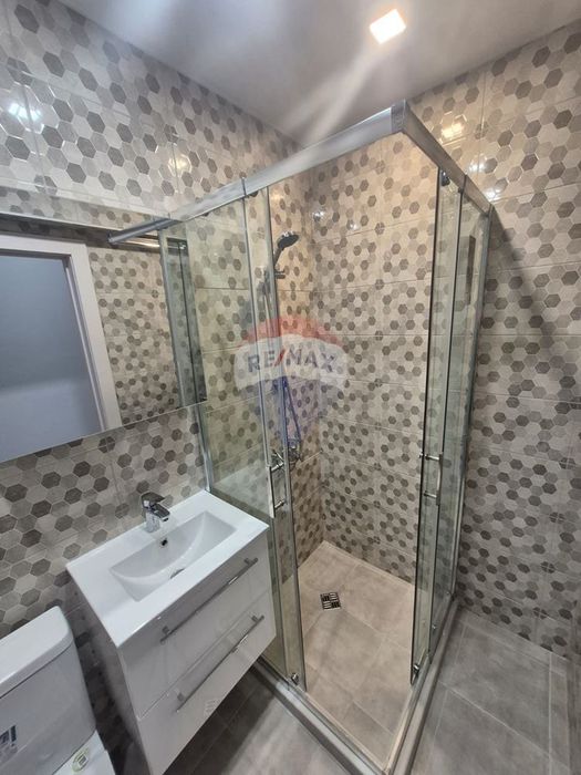 Дава се под наем Двустаен апартамент в Варна, Изгрев - 55 кв.м за 459 € - Снимка #11