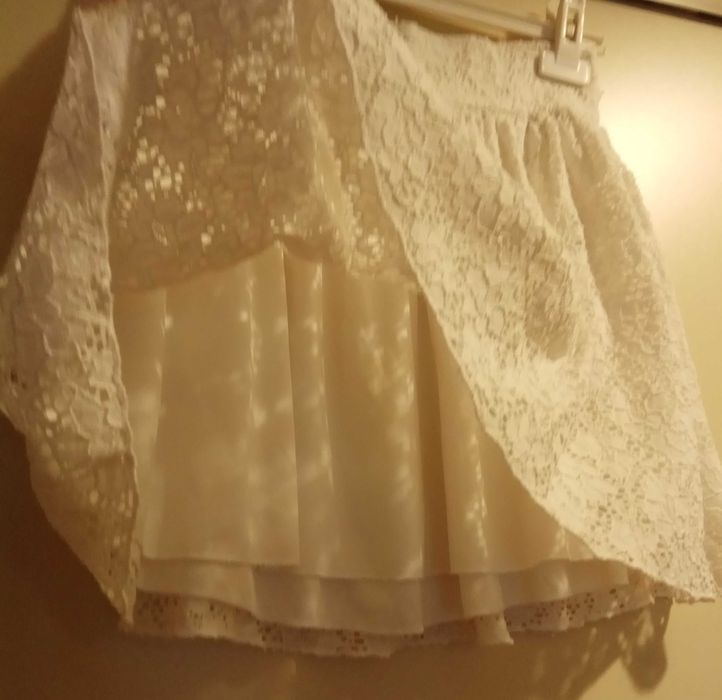Fusta Calliope Collection, scurta, alba, mar.S.