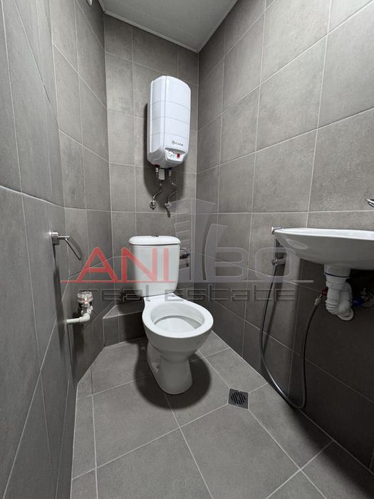 Офис в Варна-Колхозен пазар площ 90 цена 154900