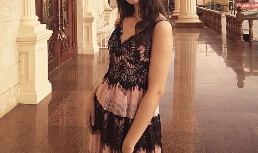 Продается платье размера S-XS