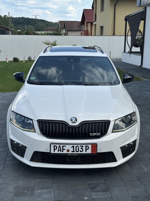 Skoda Octavia 3 RS/VRS 2.0 TDI 184CP DSG ,ACC ,Panoramic, Senzori 360