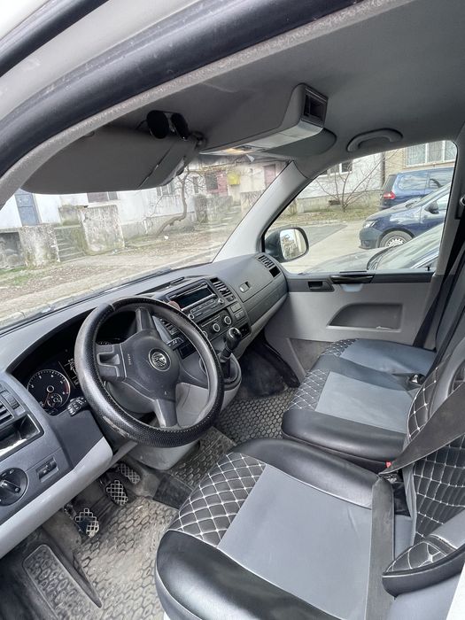 Vand sau schimb Vw transporter 5.1