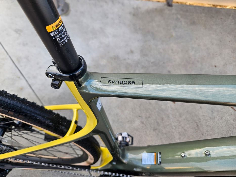 Bicicleta gravel cannondale de carbon sram axs Bosch sx model 2025
