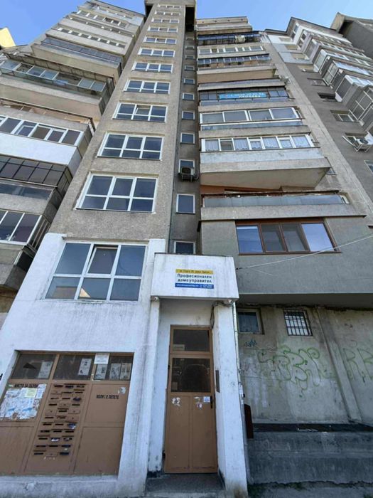 Продава се Тристаен апартамент в Варна, Конфуто - 87 кв.м за 2012 €/кв.м - Снимка #13