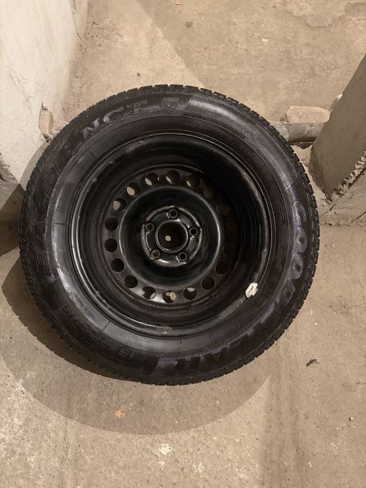 Se vinde roata de Vw Passat