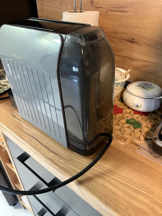 Продавам Кафемашина Tchibo Cafissimo Pure+