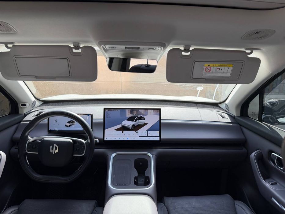 Leapmotor C 16 в идеальном состоянии