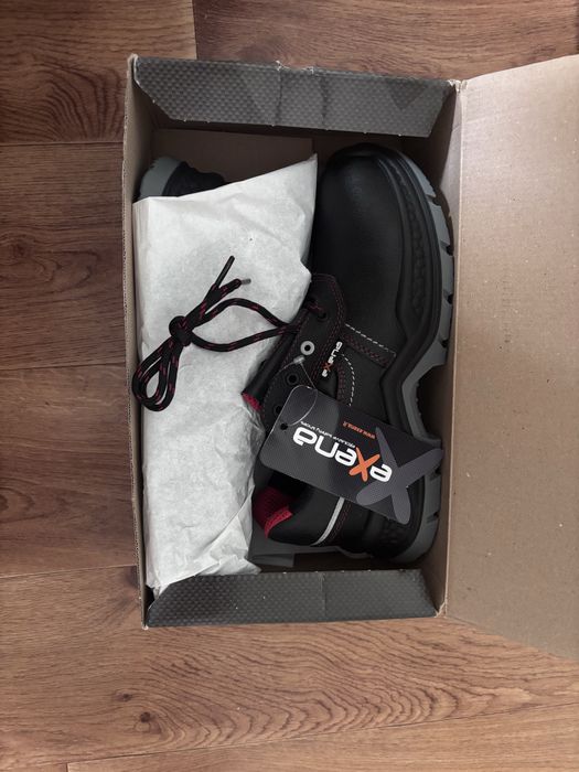 Чисто Нови Дамски Работни Обувки EXENA 39 номер