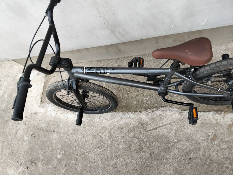 Vând placă waveboard cu 2 roti