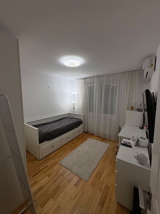 Apartament 3 camere Crangasi