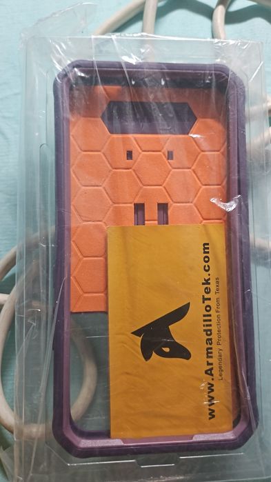 Продам надёжный чехол для Samsung S22 Plus