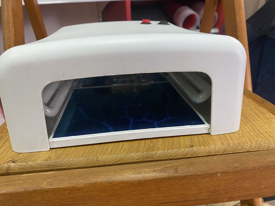 Лед лампа за изпичане на маникюр