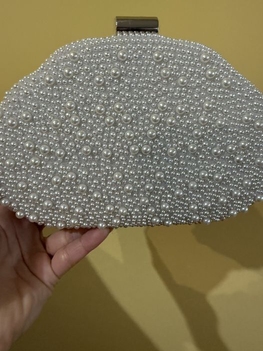 Елегантна Нова чантичка