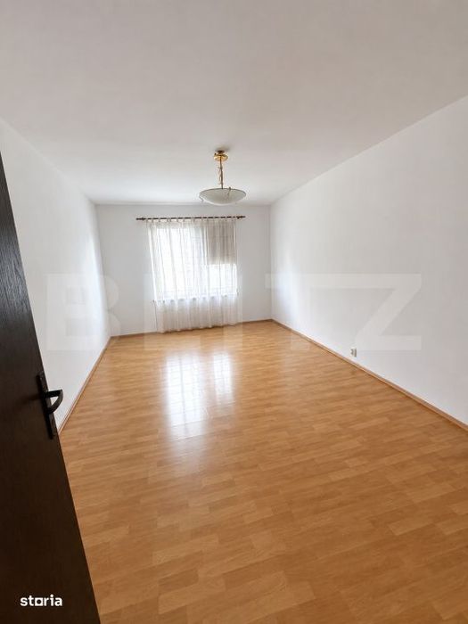 Apartament 3 camere, 90 mp, zona Centrala – Reghin — fotografia 1
