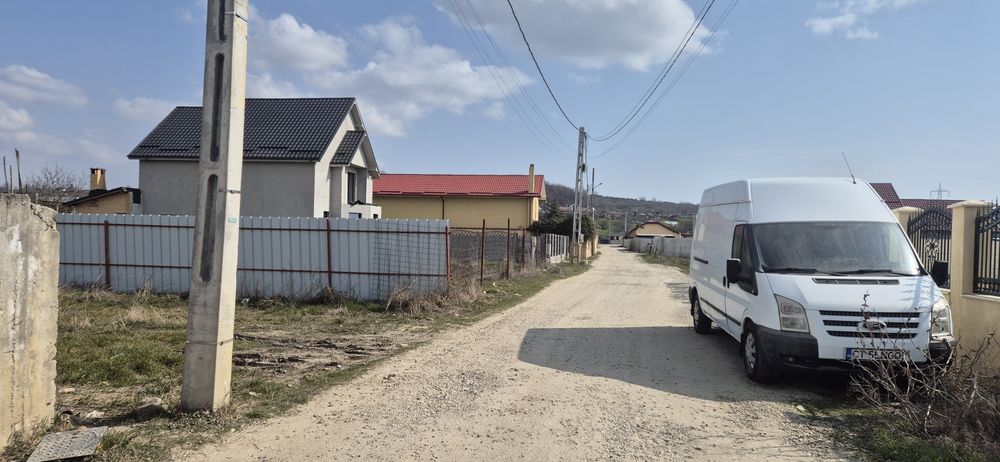 Vând 2 terenuri an zona proaspeti