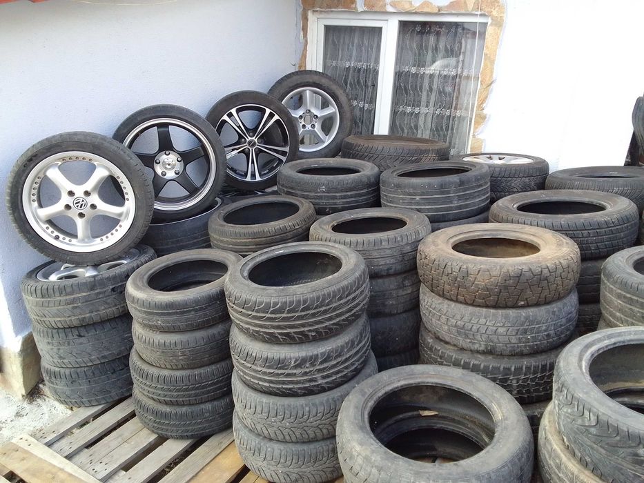 Различни размери със и без джанти и за мотори