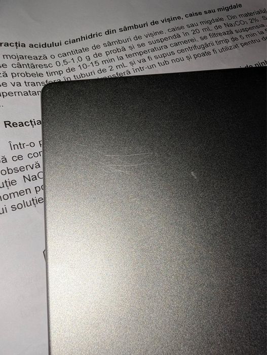 Vând tableta samsung tab A8