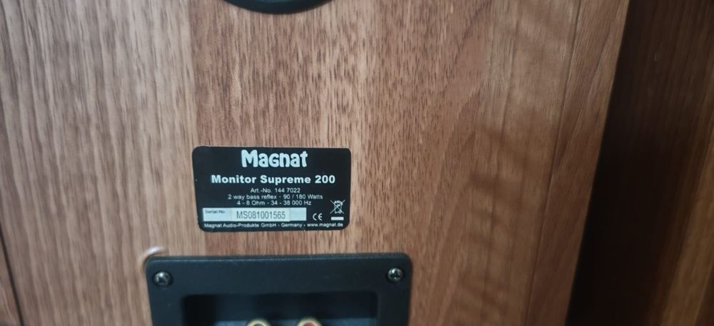 Boxe Magnat Minitor Suprem 200