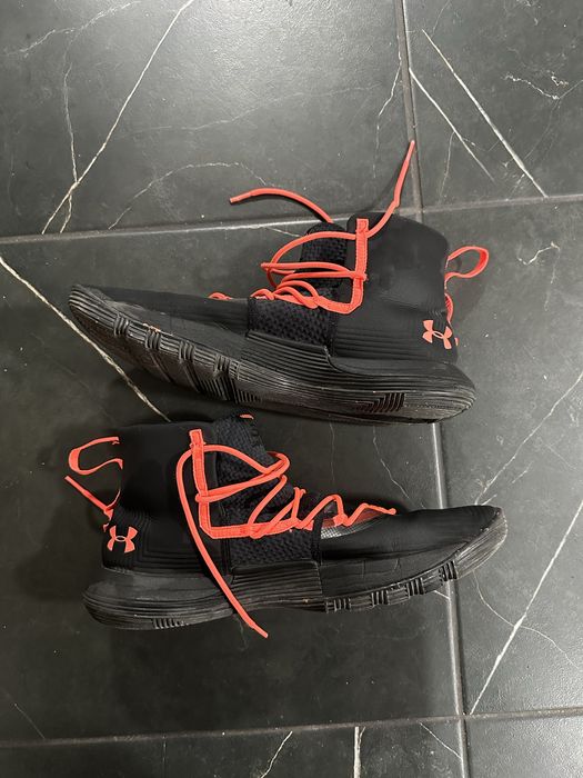Under Armour Curry 3Zer0 2 black/orange size US 13 / UK 12 / EU 47.5