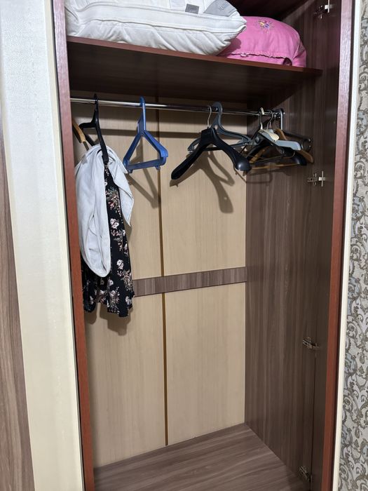 Шкаф и комод в отличном состоянии