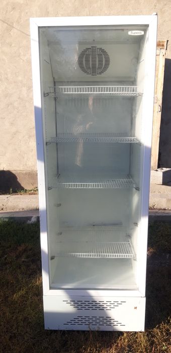 Продам холодильник витрины находится в Талгаре