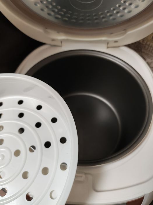 Продам мультиварку