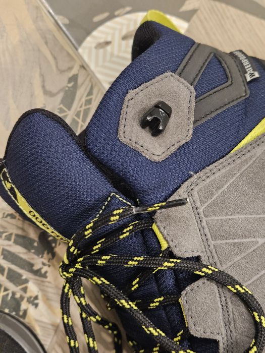 Зимни боти от Декатлон/Decatlon