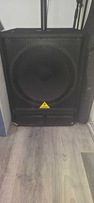 Продавам Професионална Озвучителна Система Behringer