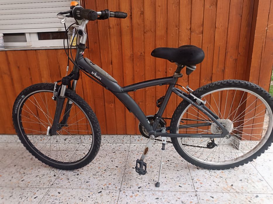 Bicicleta Btwin 26' cu cos
