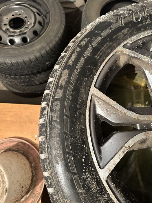 резина диски шипи продам 285/50/20