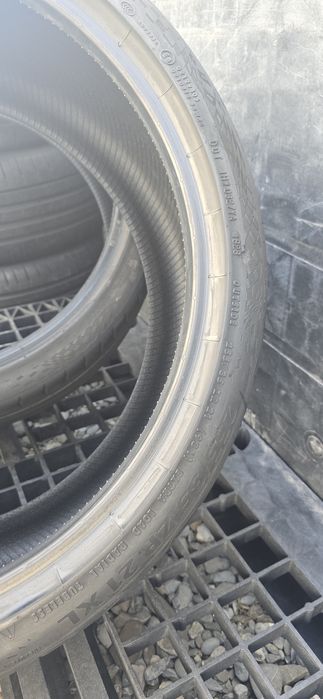 255 35 21 / 255/35R21 Continental set 2 buc