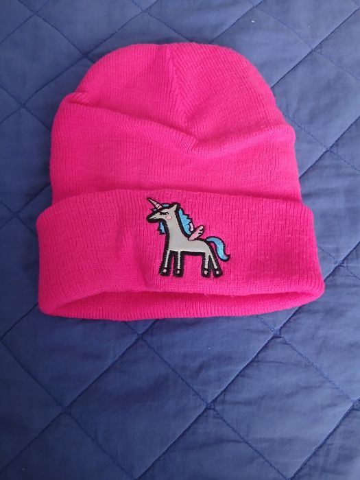 Caciuli fetita 2-3 ani