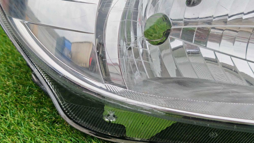 Фар за Skoda Roomstar / Шкода Румстар