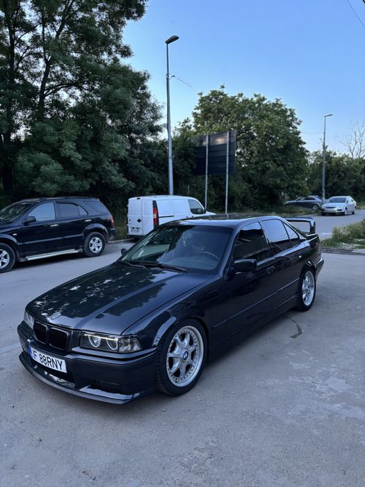 Bmw E36 sedan m50b20