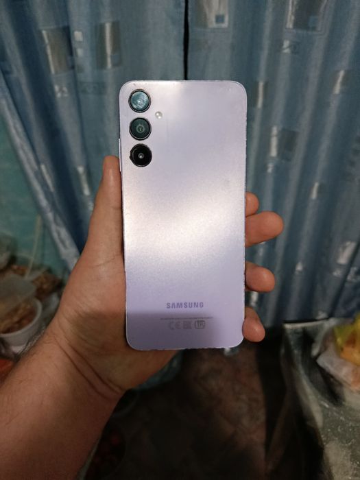 Продам телефон Самсунг