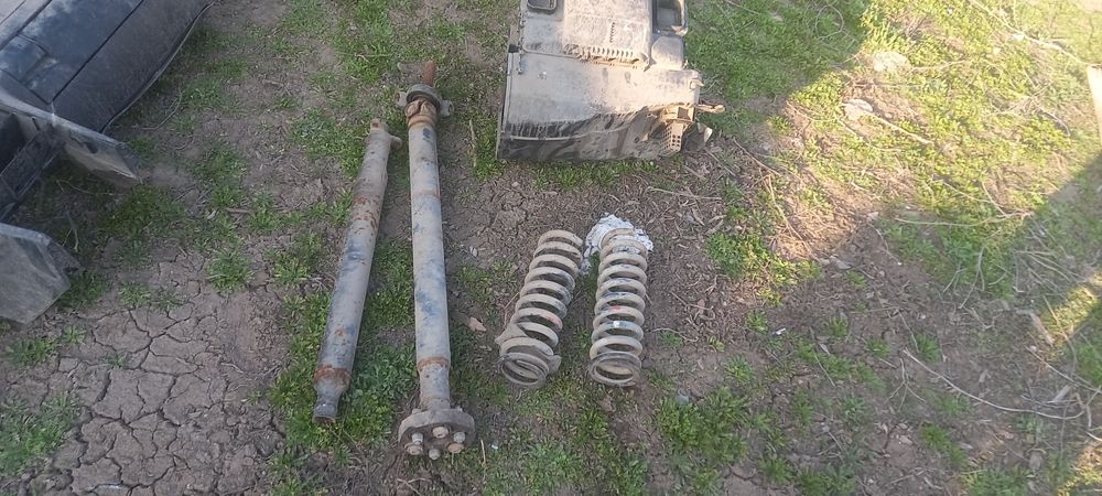 Мерседес сешка все оддам за 40тысяч